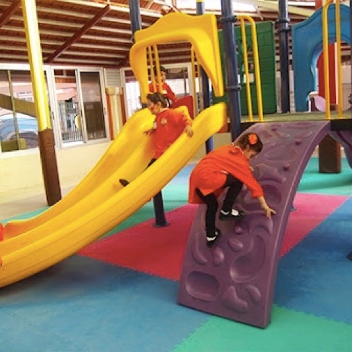Sortie au Parc d'Attractions Dar Firdaws, Internat au Caire. Sortie au Parc d'Attractions Dar Firdaws, Internat au Caire.